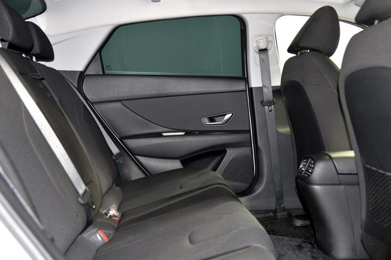 Hyundai Новая Elantra 1.6 6AT FWD (128 л.с.) MPI Elegance Автомобили с пробегом Шымкент  