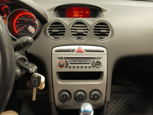 Peugeot 1.6 VTi AT (120 л. с.) Russian Pack Твоё авто (Киров)