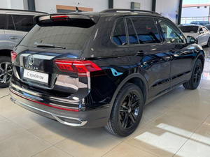 Volkswagen Tiguan 1.4 DCT 4WD (150 л.с.) TSI 4Motion DSG Sportline Авто Люкс KIA Севастополь