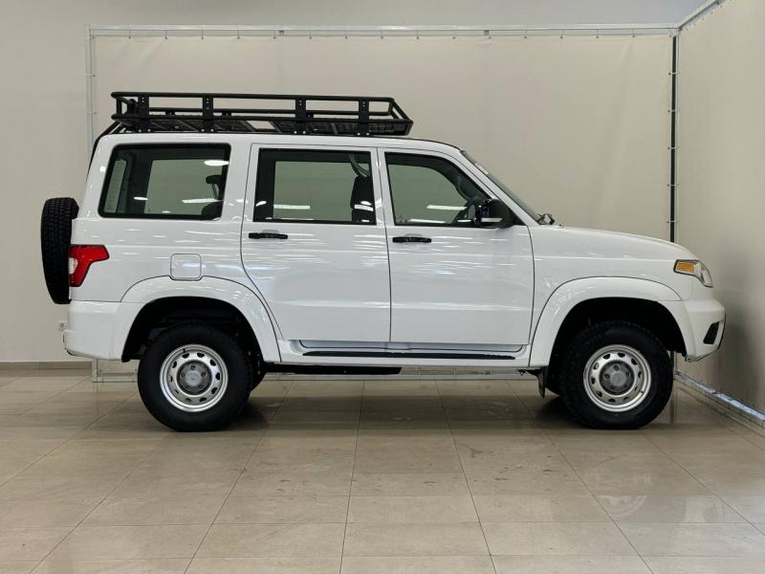 УАЗ Patriot 2.7 Бензин 5МКП 4х4, ЕВРО-5 Base Икар (пакет Экспедиция Лайт) Русь-Авто Ставрополь