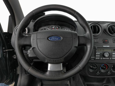 Ford Fiesta 1.4 AT (80 л.с.)