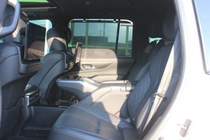 Lexus LX 3.5 AT 4WD (415 л.с.) LX600 VIP Black Edition Автомобили с пробегом Шымкент  