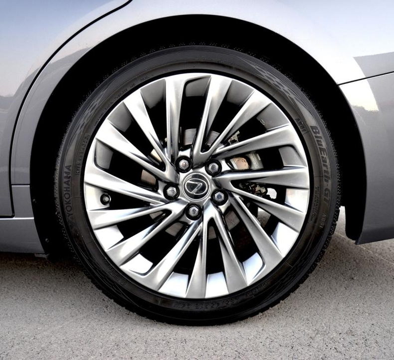 Lexus ES 2.5 AT FWD (200 л.с.) 250 Premium 28 Автомобили с пробегом Шымкент  