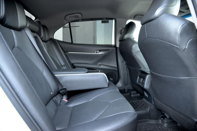 Toyota Camry 2.5 AT (206 л.с.) Люкс K5 Автомобили с пробегом Шымкент  