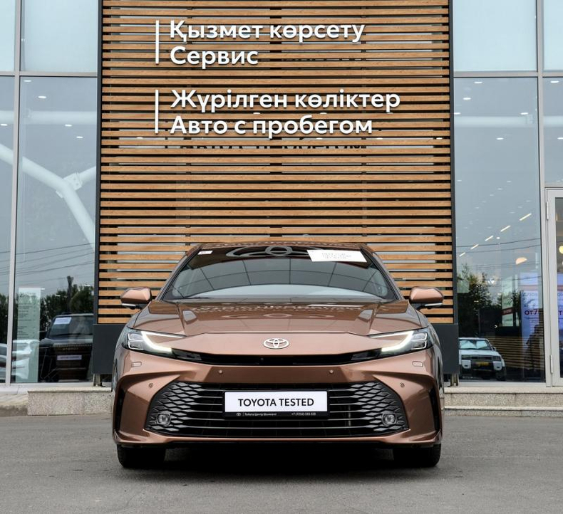Toyota Camry 2.5 8AT FWD (204 л.с.) Люкс Автомобили с пробегом Шымкент  