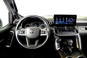 Toyota Land Cruiser 300 3,5 AT AWD (415 л.с.) Престиж Автомобили с пробегом Шымкент  