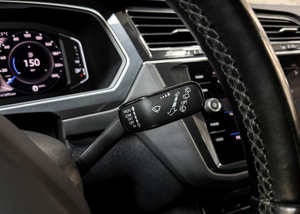 Volkswagen Tiguan 1.4 6AT FWD (150 л.с.) TSI R-Line ORBIS AUTO г. Алматы