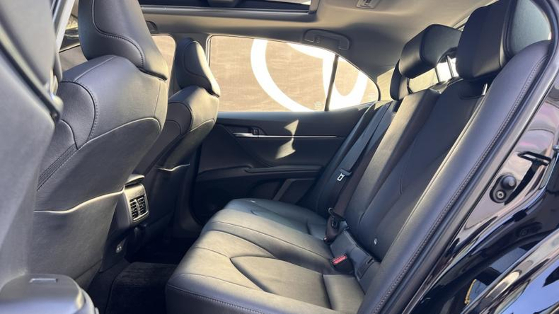 Toyota 2.5 AT (206 л.с.) Престиж <br>Тойота Центр Бишкек </br> Лексус Бишкек Бишкек
