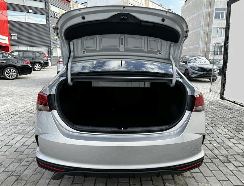 SOLARIS HS 1.6 MT FWD (123 л.с.) Comfort АВТО ЛЮКС Севастополь
