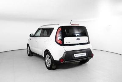 Kia Soul 1.6 AT (124 л. с.)