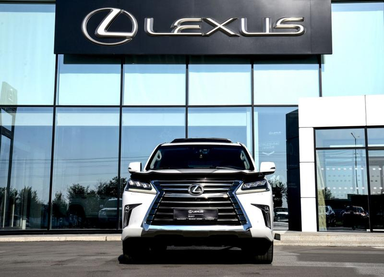 Lexus LX 570 5.7 AT (383 л.с.) 4WD Luxury+ Автомобили с пробегом Шымкент  