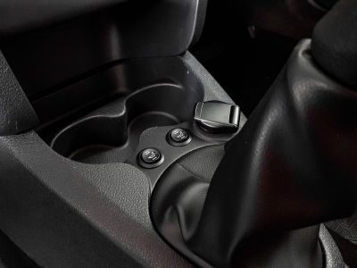 Renault Новый Logan 1.6 MT (82 л.с.)