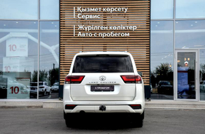 Toyota Land Cruiser 300 3,5 AT AWD (415 л.с.) Престиж Автомобили с пробегом Шымкент  