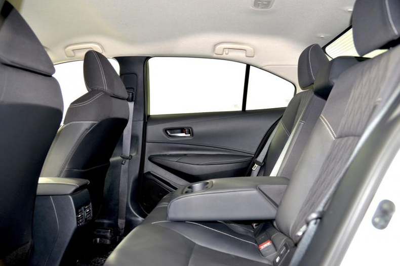 Toyota Corolla 1.6 CVT (122 л. с.) Престиж Автомобили с пробегом Шымкент  