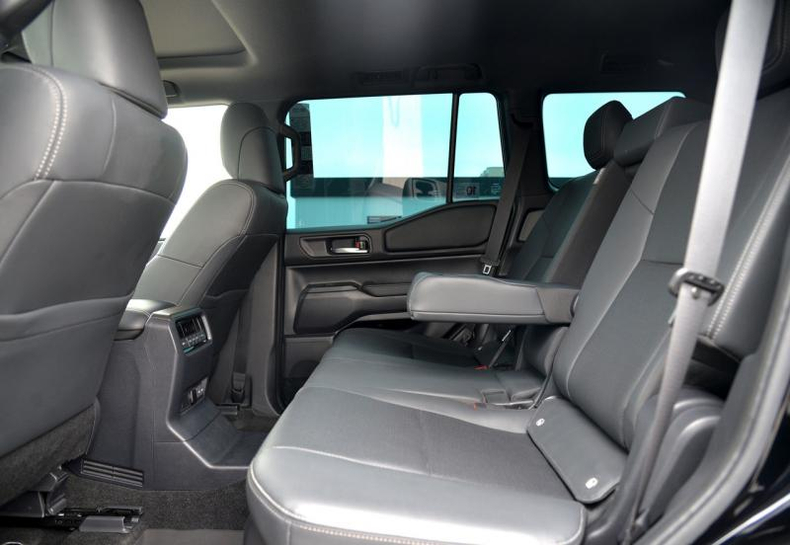 Toyota Land Cruiser Prado 2.4 AT 4WD (281 л.с.) Престиж (TJA250L-GNZAZX-D1) Автомобили с пробегом Шымкент  