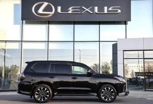 Lexus LX 5.7 AT 4WD (383 л.с.) 570 Black Vision II 5 м QB Автомобили с пробегом Шымкент  