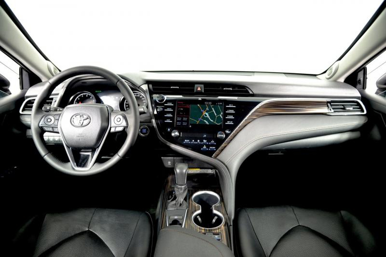 Toyota Camry 2.5 AT FWD (181 л.с.) Люкс B5 Автомобили с пробегом Шымкент  