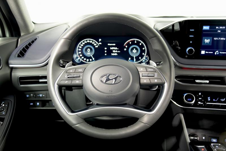 Hyundai Sonata 2.5 6AT FWD (180 л.с.) MPI Prestige Автомобили с пробегом Шымкент  