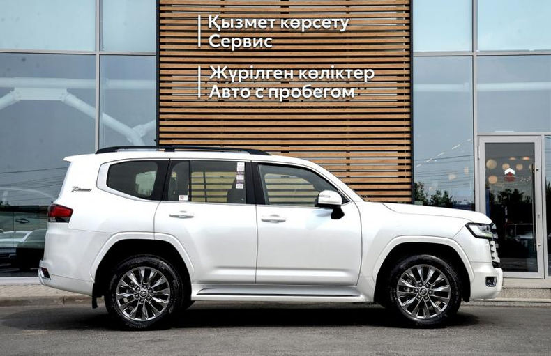 Toyota Land Cruiser 300 3.5 AT 4WD (415 л.с.) Премиум Автомобили с пробегом Шымкент  