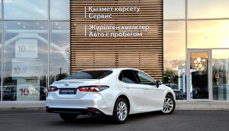 Toyota Camry 2.5 AT (206 л.с.) Престиж 4K Автомобили с пробегом Шымкент  