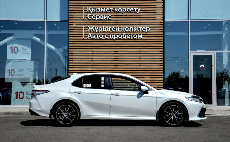 Toyota Camry 2.5 AT (206 л.с.) Престиж 4K Автомобили с пробегом Шымкент  