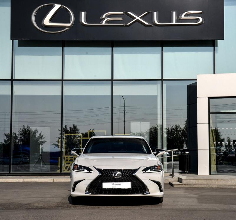 Lexus ES 250 AT (200 л.с.) Progressive Автомобили с пробегом Шымкент  