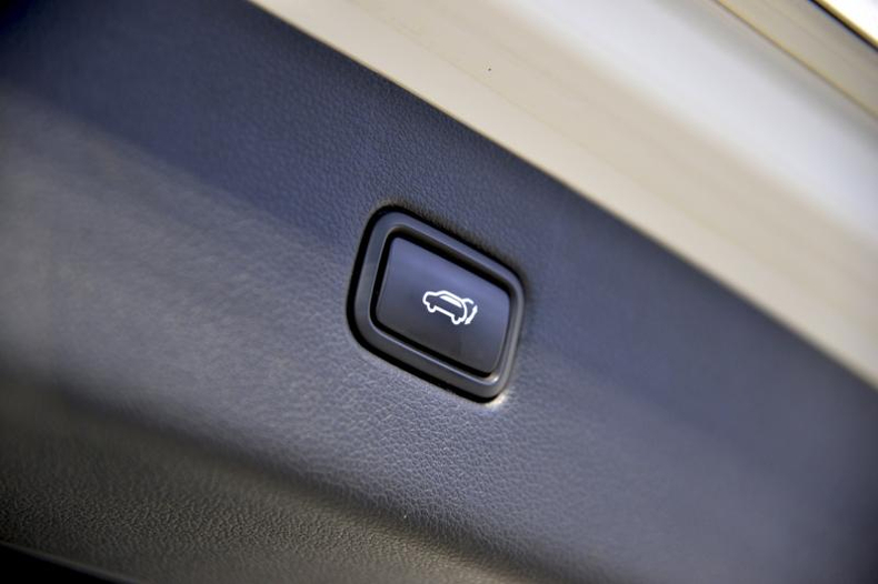 Hyundai Tucson 2.0 AT 4WD (150 л.с.) High-Tech Автомобили с пробегом Шымкент  