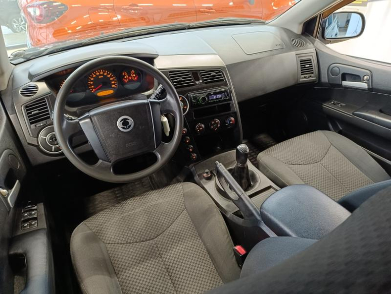 SsangYong 2.0d MT 4WD (141 л.с.) Xdi Elegance Твоё авто (Киров)