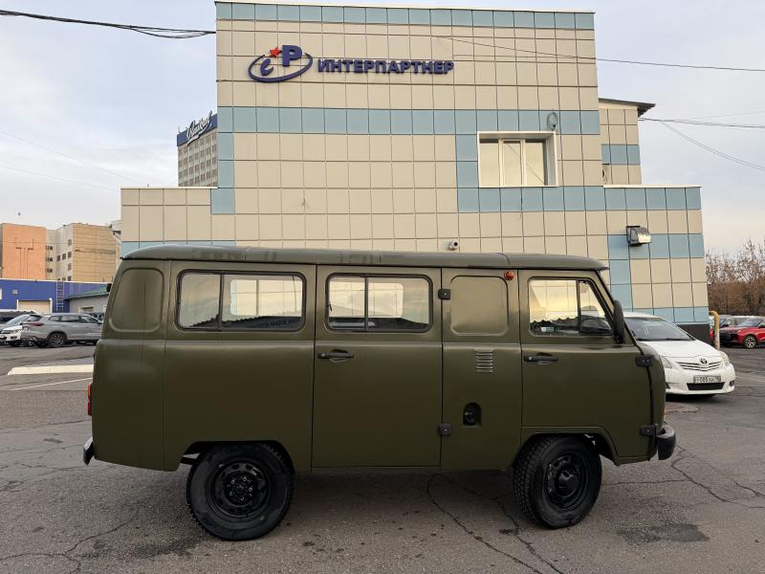 УАЗ Остекленный фургон 2.7 Бензин 5МКП 4х4, ЕВРО-5 Стандарт без ABS Интерпартнер Ижевск