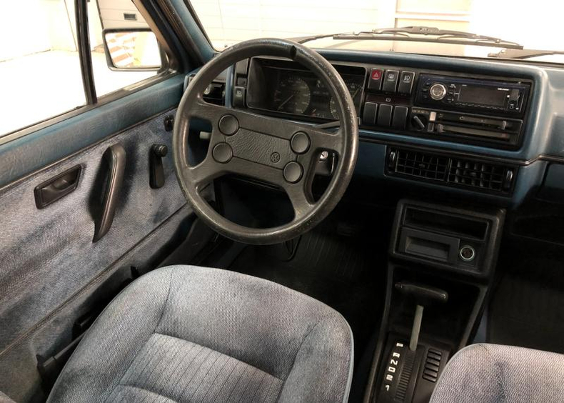 Volkswagen 1.6 AT (75 л.с.) ORBIS AUTO г. Алматы