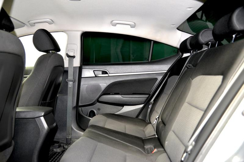 Hyundai Elantra 1.6 AT (128 л. с.) Comfort Автомобили с пробегом Шымкент  