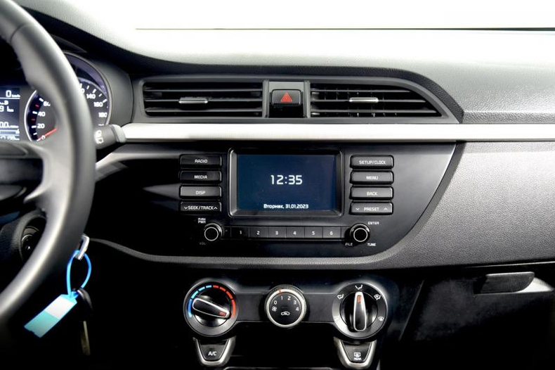 Kia Rio X-Line 1.6 AT FWD (123 л.с.) Comfort XL Автомобили с пробегом Шымкент  