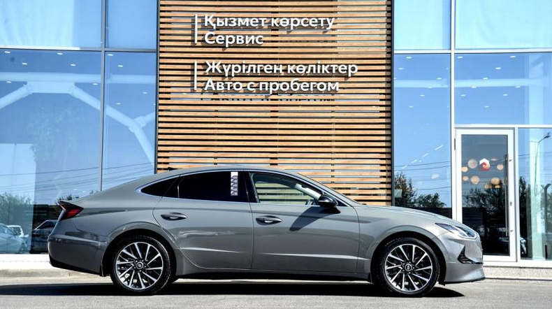 Hyundai Sonata 2.5 6AT FWD (180 л.с.) MPI Prestige Автомобили с пробегом Шымкент  