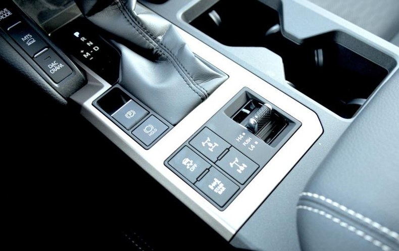 Toyota Land Cruiser Prado 2.7 AT 4WD (163 л.с.) Комфорт+ 7 мест Автомобили с пробегом Шымкент  