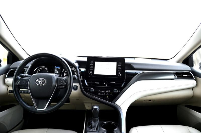 Toyota Camry 2.5 AT FWD (206 л.с.) Комфорт Автомобили с пробегом Шымкент  