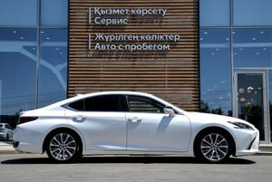 Lexus ES 2.5 AT FWD (200 л.с.) 250 Premium 28 Автомобили с пробегом Шымкент  