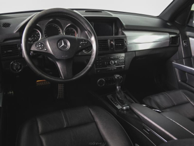 Mercedes-Benz GLK-класс GLK 220 CDI BlueEFFICIENCY 7G-Tronic 4MATIC (170 л. с.)
