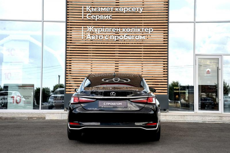 Lexus ES 250 AT (200 л.с.) Premium 28 Автомобили с пробегом Шымкент  