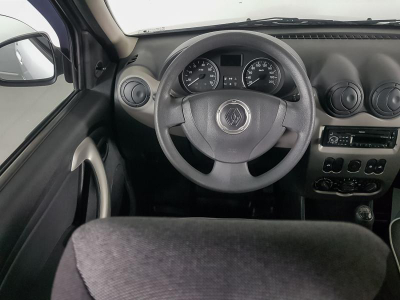 Renault Logan 1.6 MT (84 л. с.)