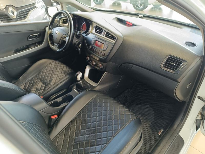 Kia 1.4 MT FWD (100 л.с.) Comfort Твоё авто (Киров)