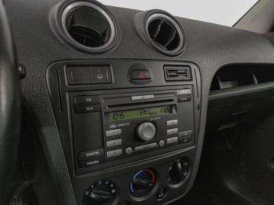 Ford Fusion 1.4 Durashift EST (80 л. с.)