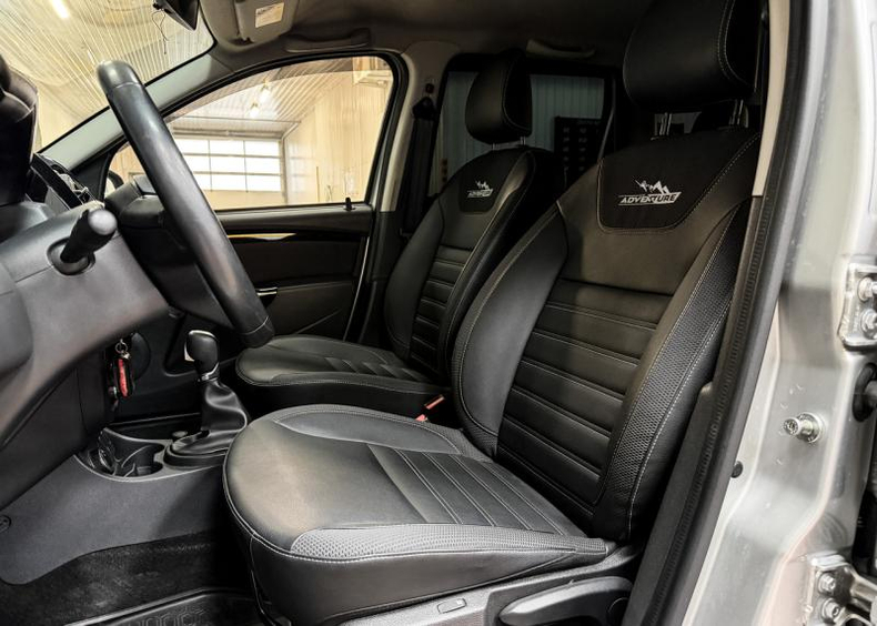 Renault Duster 2.0 AT 4WD (143 л.с.) Luxe Privilege ORBIS AUTO г. Алматы