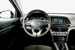Hyundai Elantra 2.0 AT FWD (150 л.с.) Elegance + Пакет "High-Tech" (+Style) Автомобили с пробегом Шымкент  