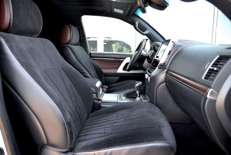 Toyota 4.6 AT (309 л. с.) Executive Lounge Автомобили с пробегом Шымкент  