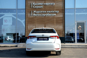 Toyota Corolla 1.6 CVT (122 л. с.) Престиж Автомобили с пробегом Шымкент  