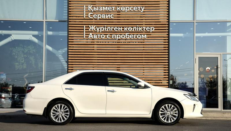 Toyota 2.5 AT (181 л. с.) Люкс Автомобили с пробегом Шымкент  