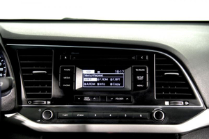 Hyundai Elantra 1.6 AT (128 л. с.) Elegance Автомобили с пробегом Шымкент  