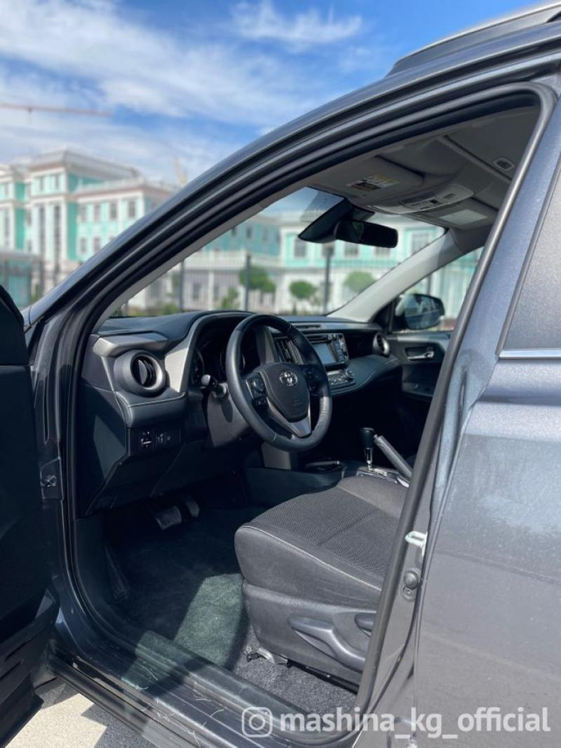Toyota 2.5 AT 4WD (180 л. c.) Элеганс Плюс Z1 Kia  Кыргызстан Бишкек