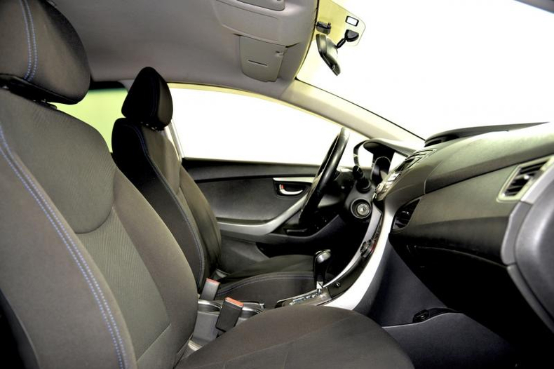 Hyundai 1.6 AT (132 л. с.) Автомобили с пробегом Шымкент  