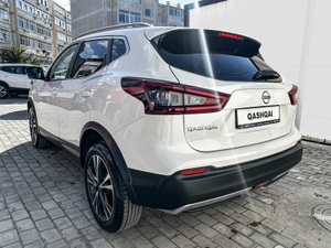 Nissan Qashqai 2.0 CVT (144 л. с.) LE+ Авто Люкс г. Севастополь